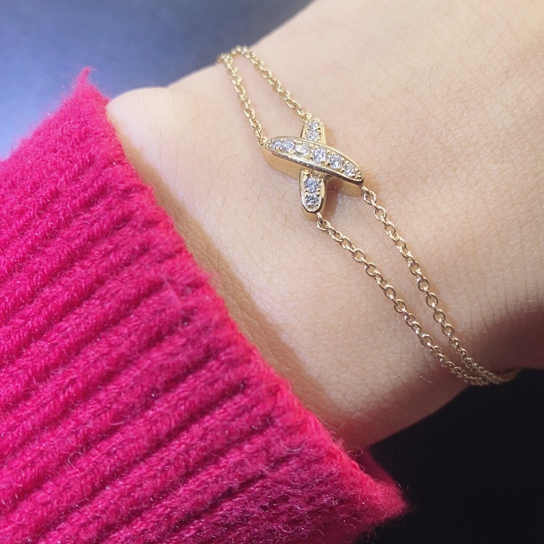 钻石手链18K金镶嵌满钻交叉手链K黄