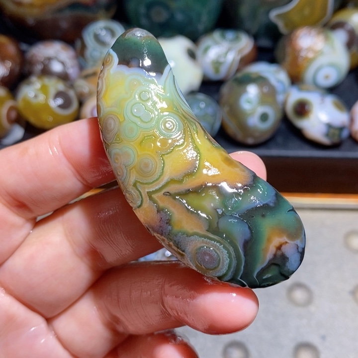 未镶嵌玛瑙/玉髓珠宝半成品198