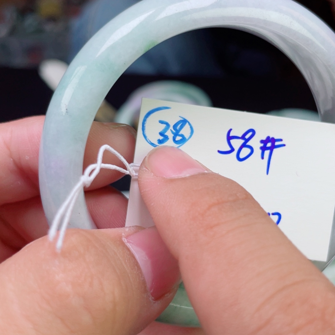 未镶嵌手镯翡翠38