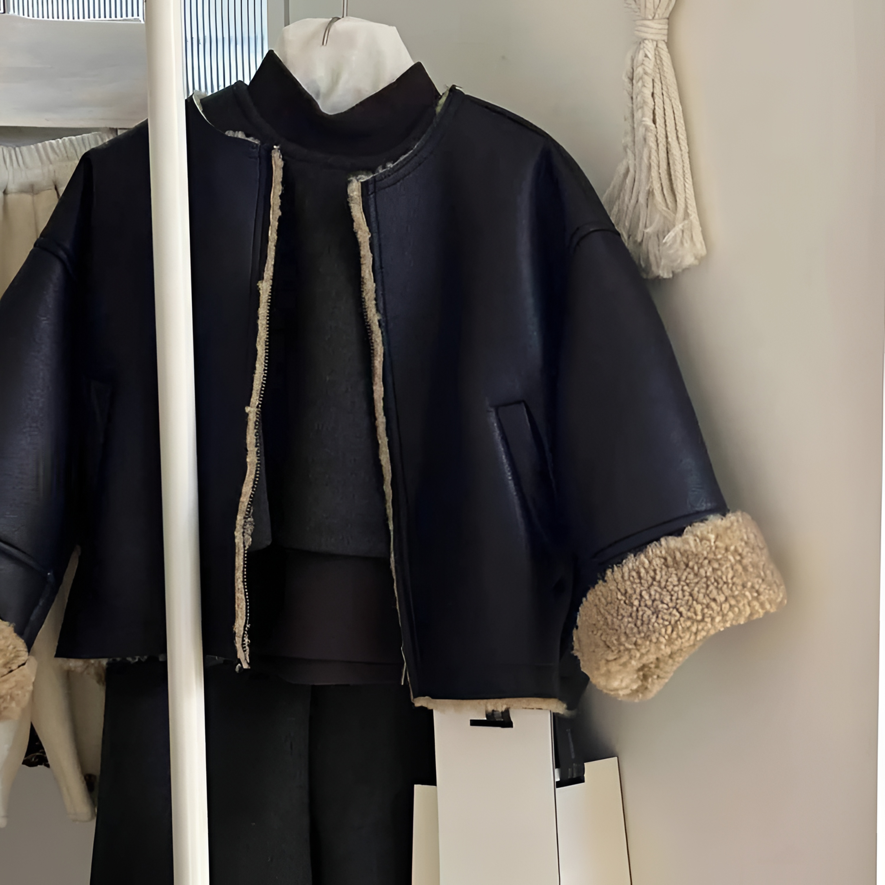 韩版男女童帅气炸街皮衣2025秋冬新款巨好看黑色洋气痞帅皮衣