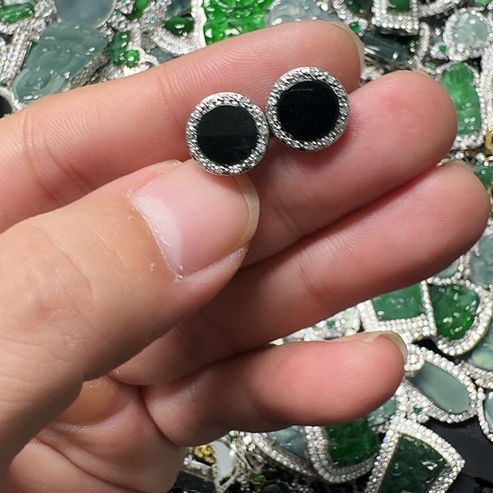 翡翠未镶嵌颈饰天然A货翡翠放漏