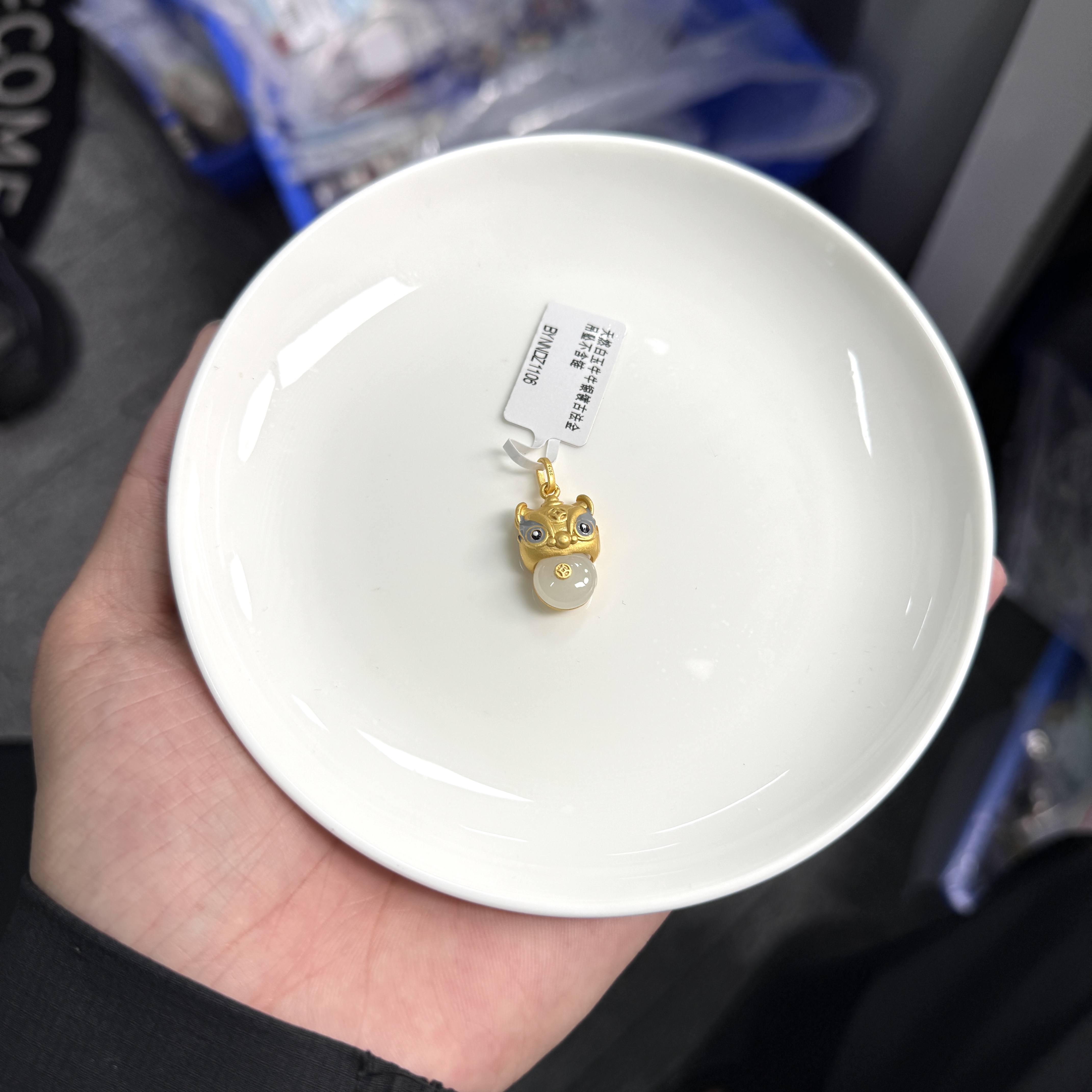 【珠宝厂长】天然白玉牛牛银镀古法金吊坠不含链