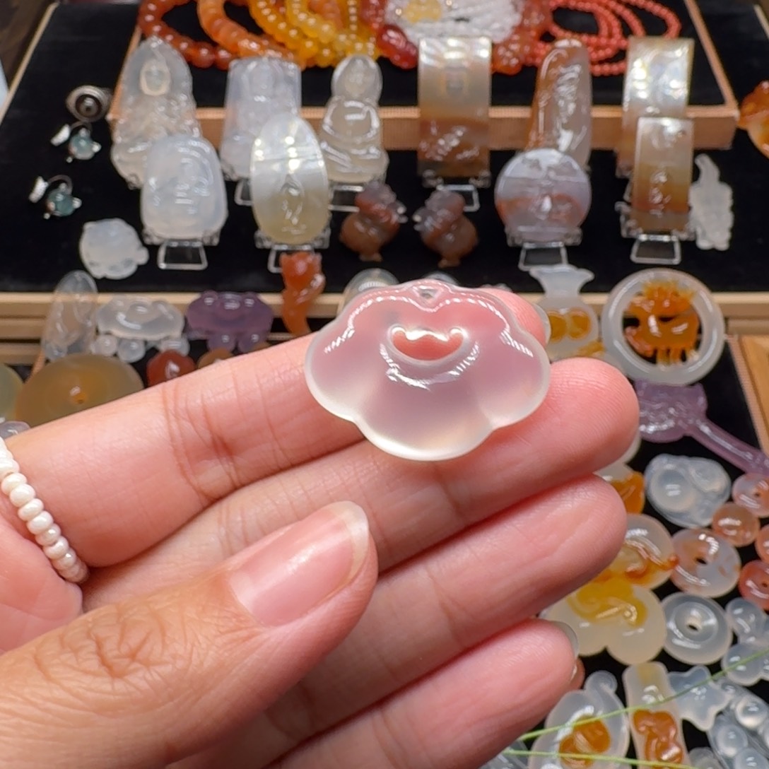 玛瑙/玉髓未镶嵌颈饰