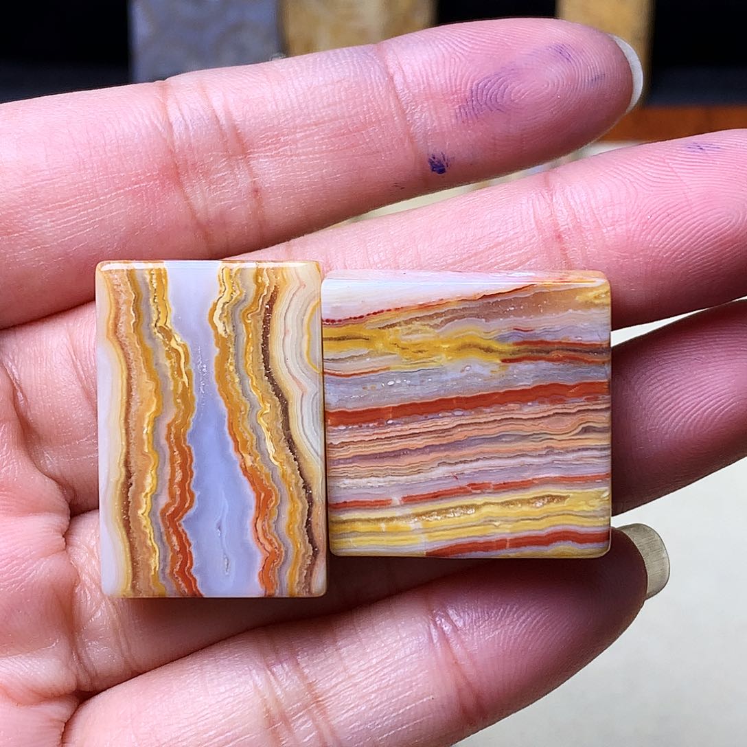 石英质玉颈饰未镶嵌彩*?