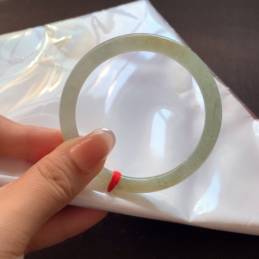 翡翠未镶嵌手镯53