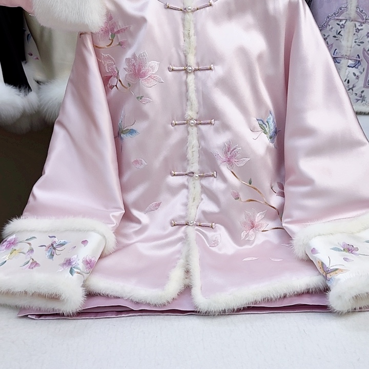 织绣真丝玉兰花 冬款棉服