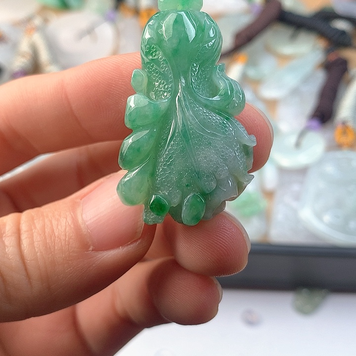 翡翠裸石缅甸天然翡翠