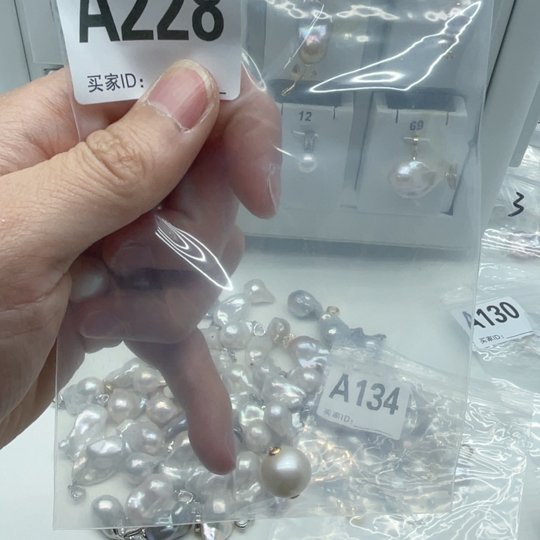 颈饰淡水珍珠合金