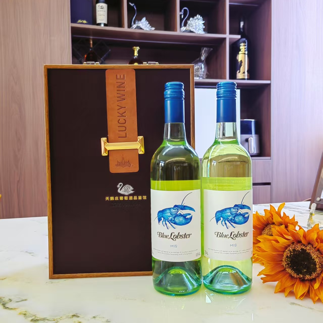 【天鹅庄】双支礼盒装.蓝龙虾.霞多丽半干白葡萄酒