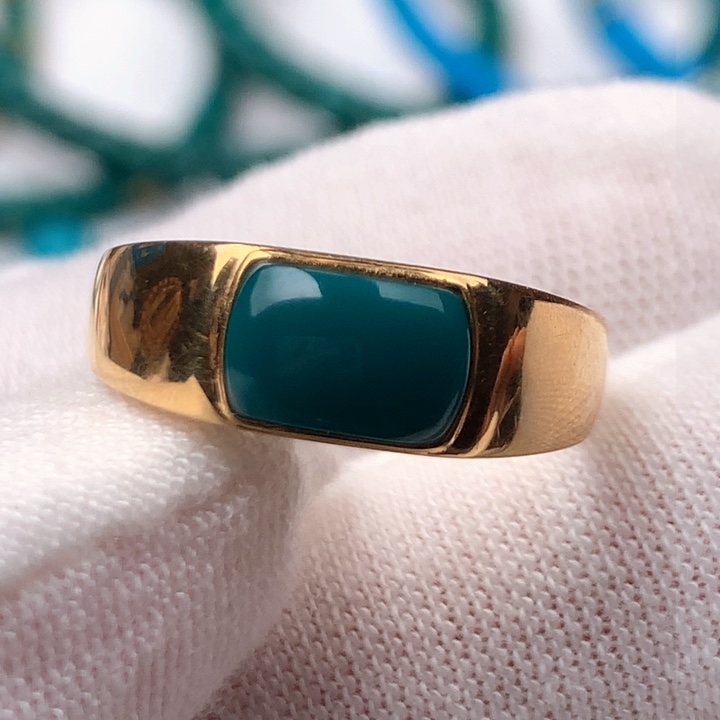 绿松石车挂18K金镶嵌