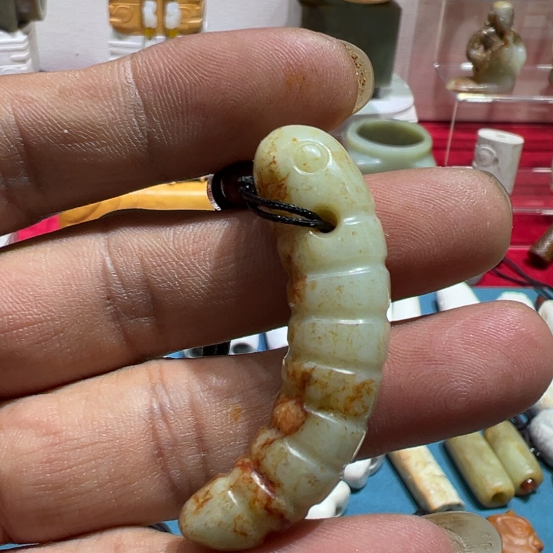 和田玉（糖玉）未镶嵌挂件这才有机会去体验这种感受