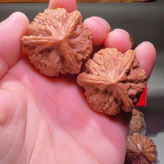 把件文玩核桃极品粗棱球奔御龙筋39边35高