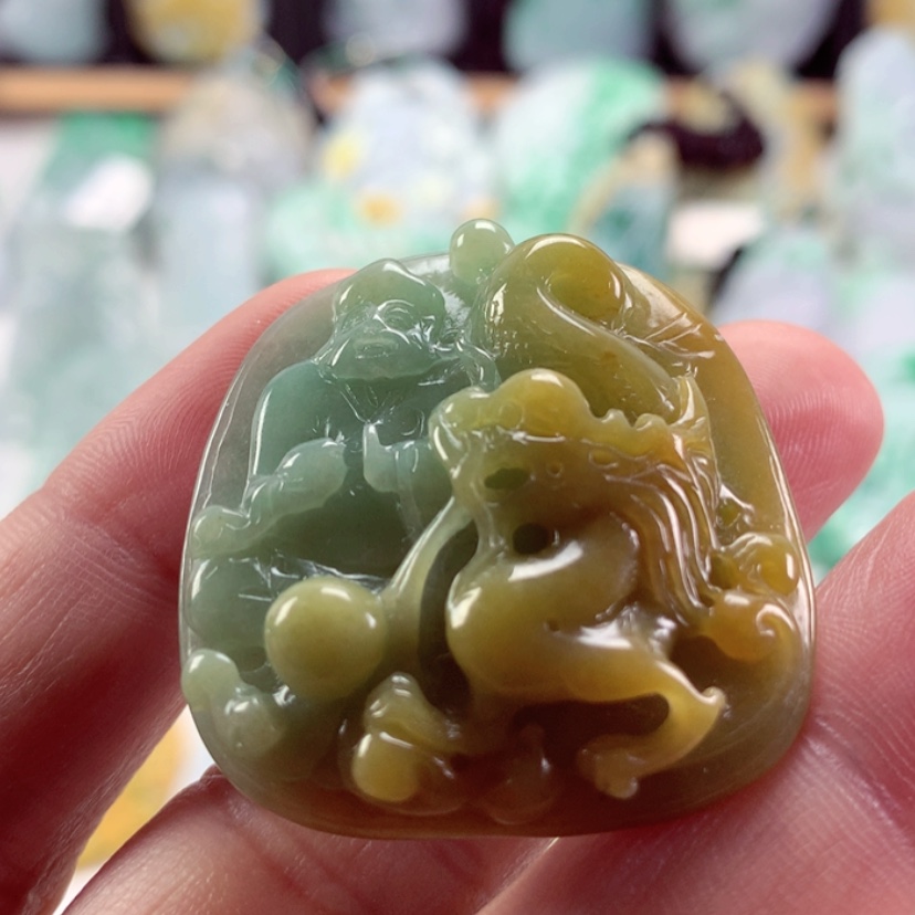 【闪购商品】翡翠吊坠(不含链)未镶嵌