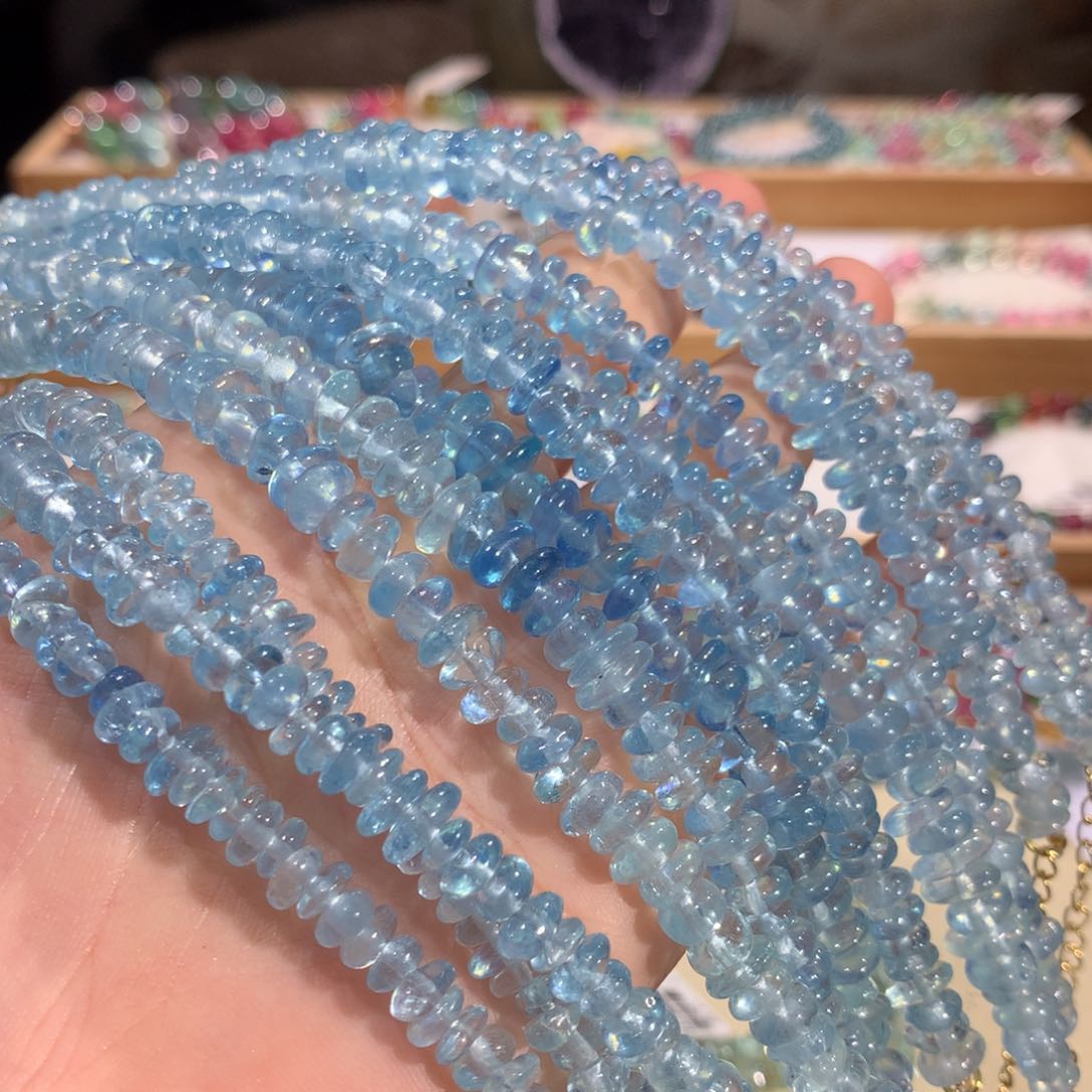 海蓝宝石手链未镶嵌