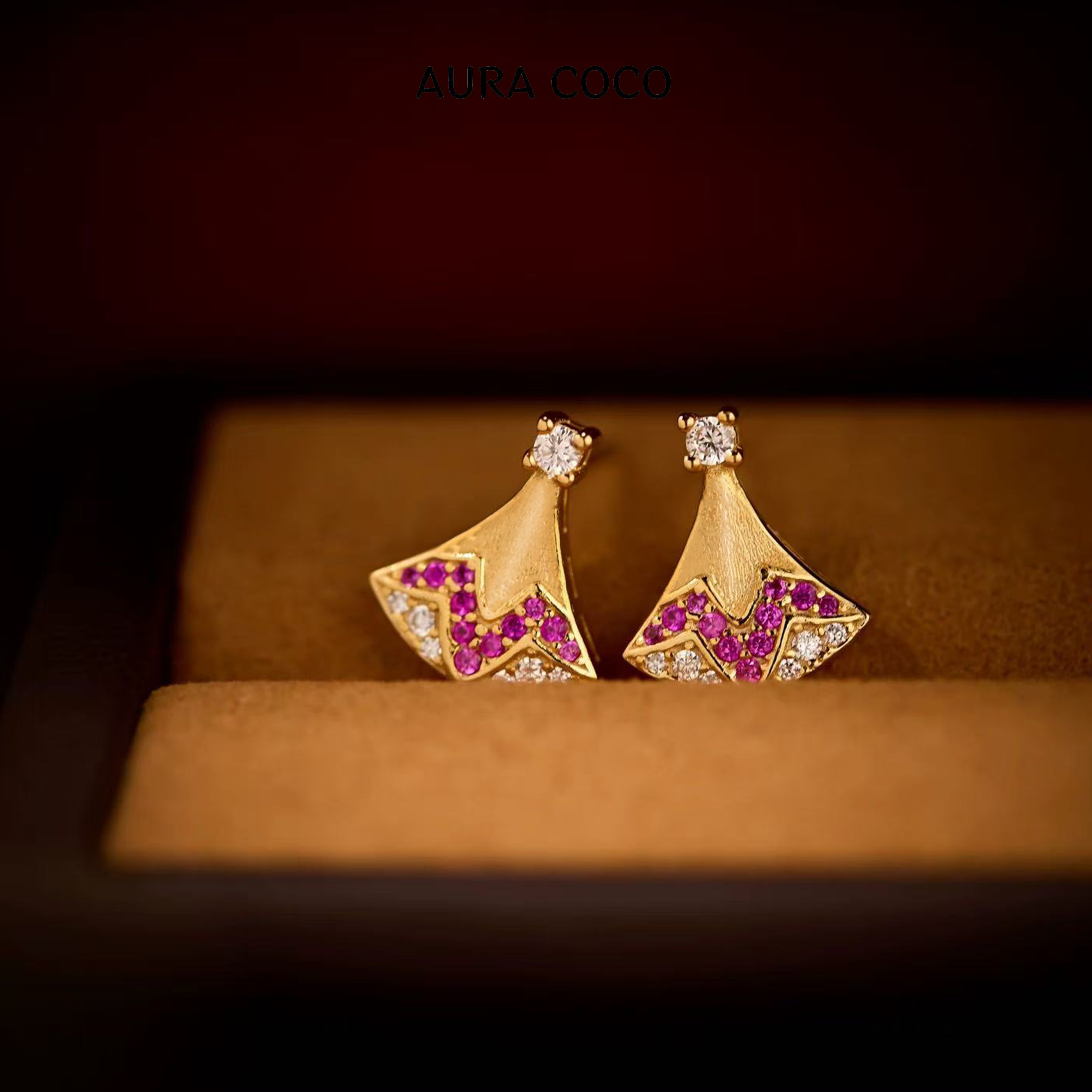  COCO高定 镀K金 裙子小扇子耳钉  时尚轻奢耳饰C8501