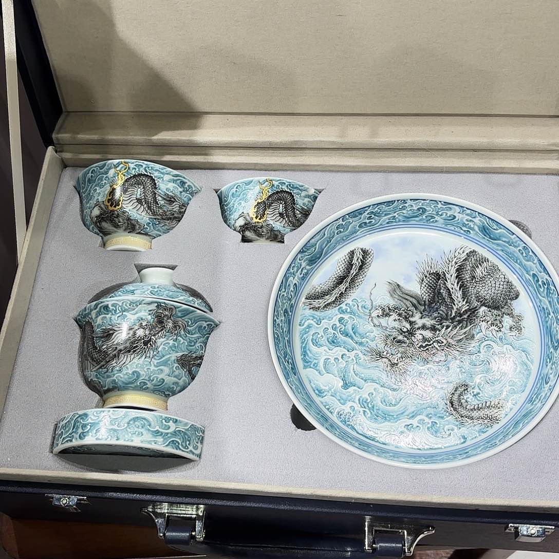 瓷片景德镇瓷器展和