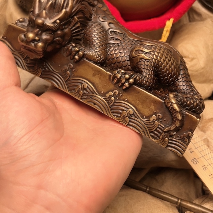 文玩铜器做工精良