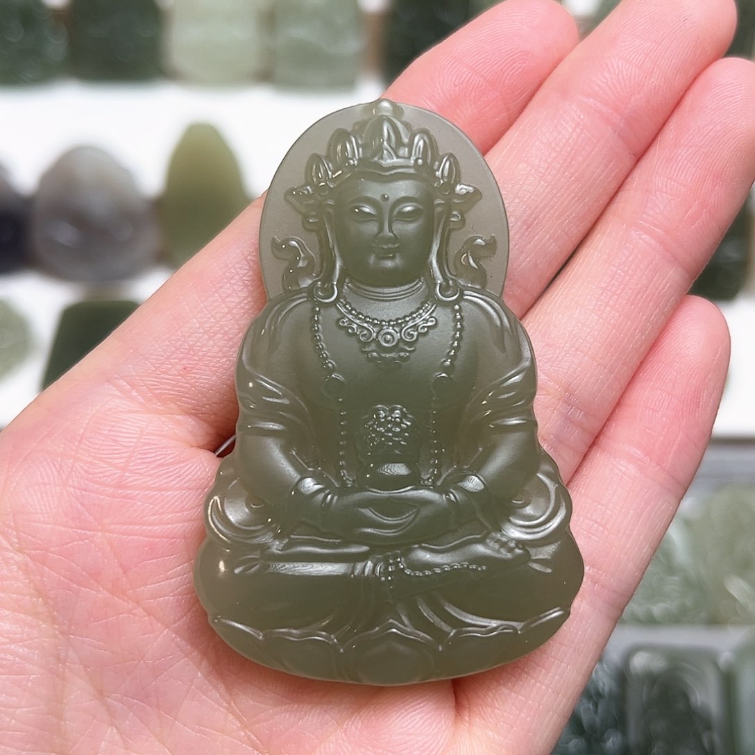 和田玉颈饰未镶嵌