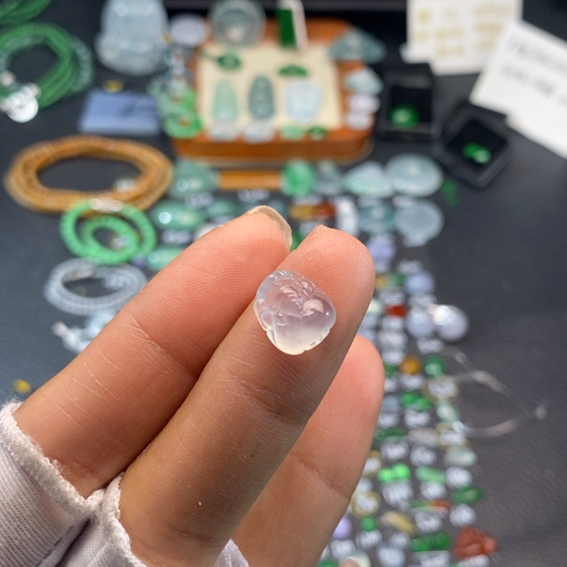 【闪购商品】翡翠挂件未镶嵌貔貅