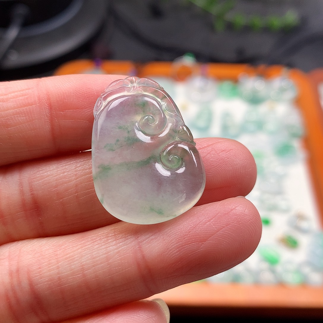 吊坠(不含链)未镶嵌翡翠如意