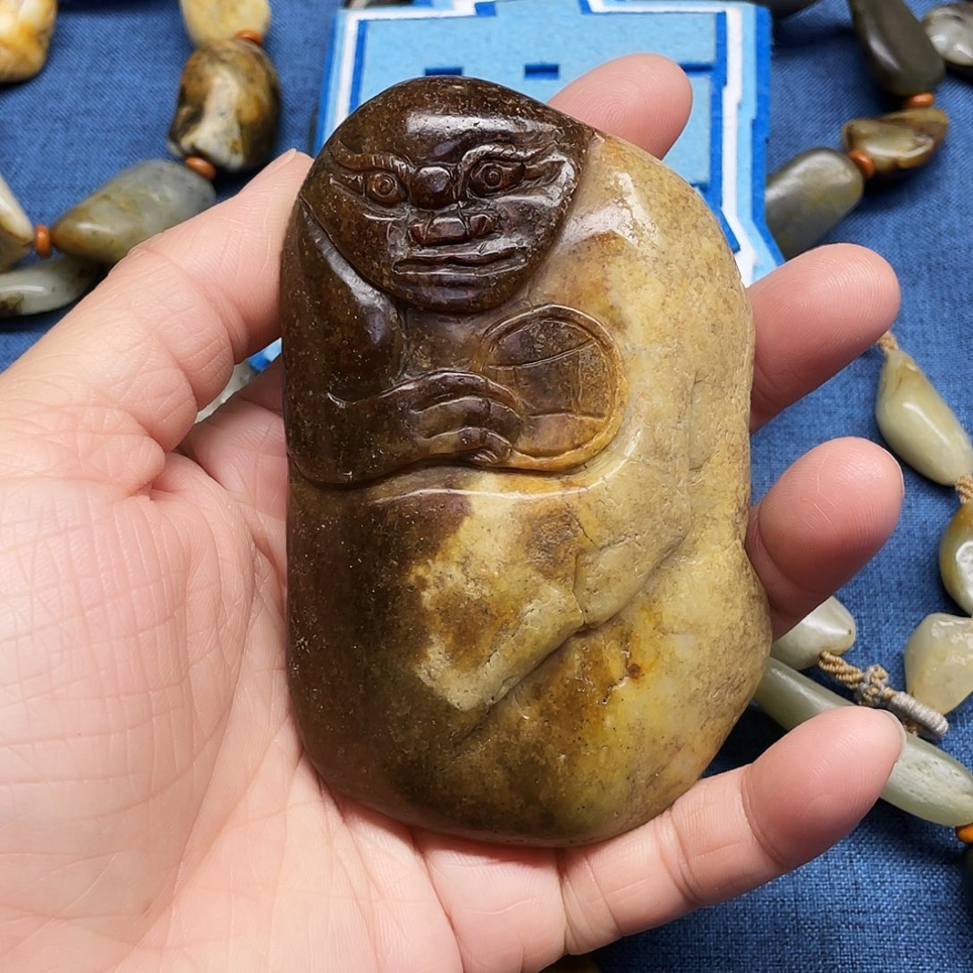 和田玉未镶嵌毛衣链