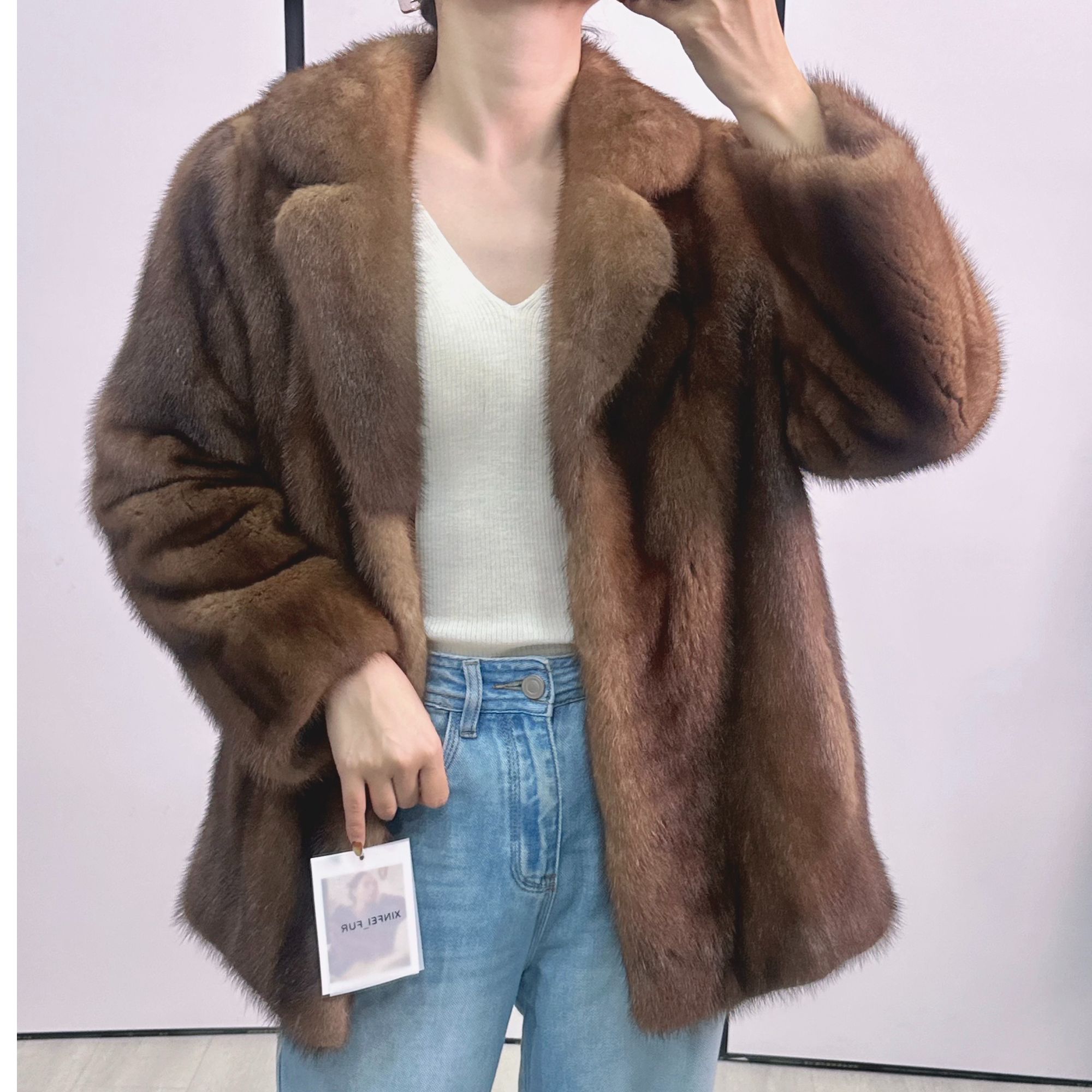 HX10，L，金棕色西服领直筒袖水貂外套