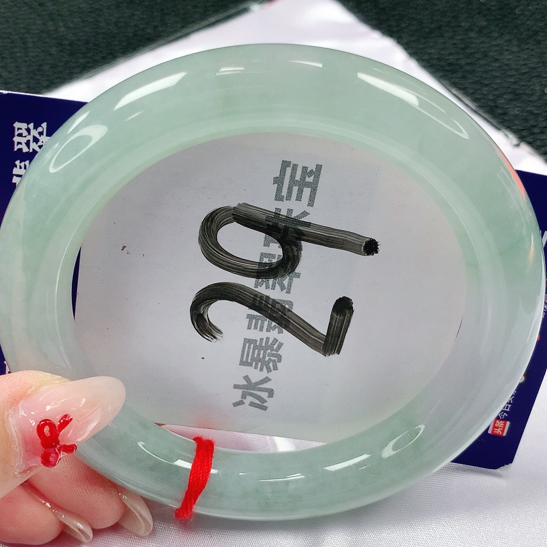 翡翠手镯未镶嵌天然缅甸a货翡翠