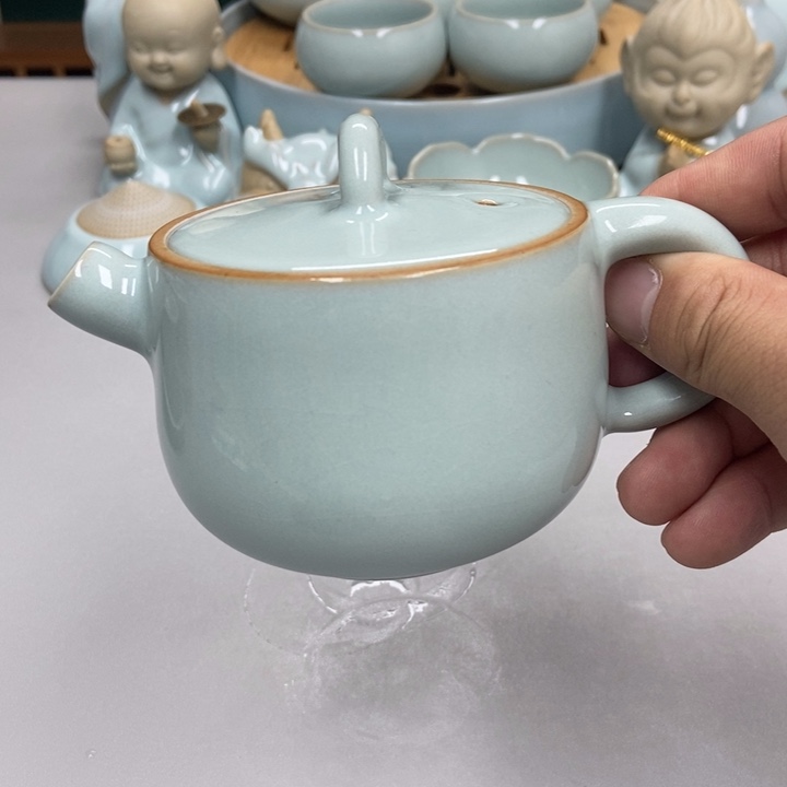 瓷唐*?天青色赵琳老师瑕炮嘴壶