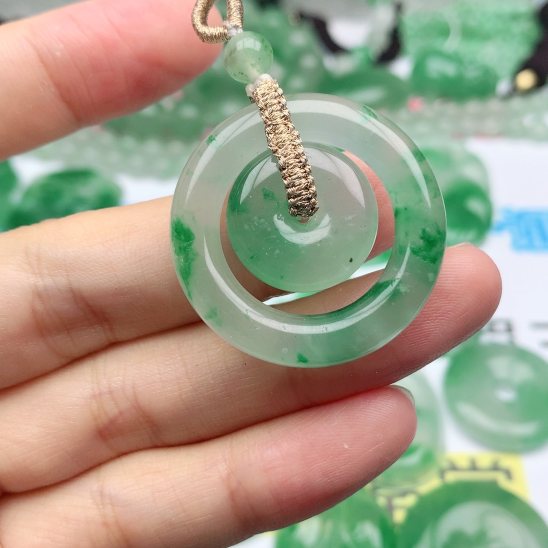 石英质玉天然玉石多样性随机发其一未镶嵌