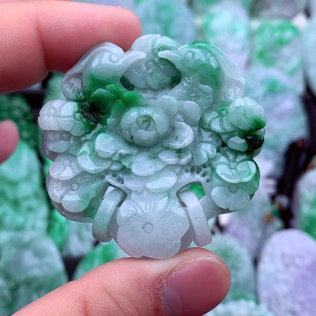 翡翠吊坠(不含链)未镶嵌