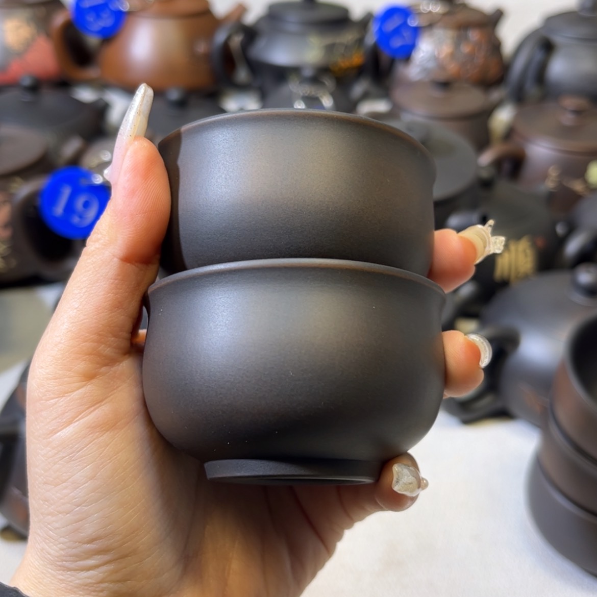 【闪购商品】月*红泥 杯子