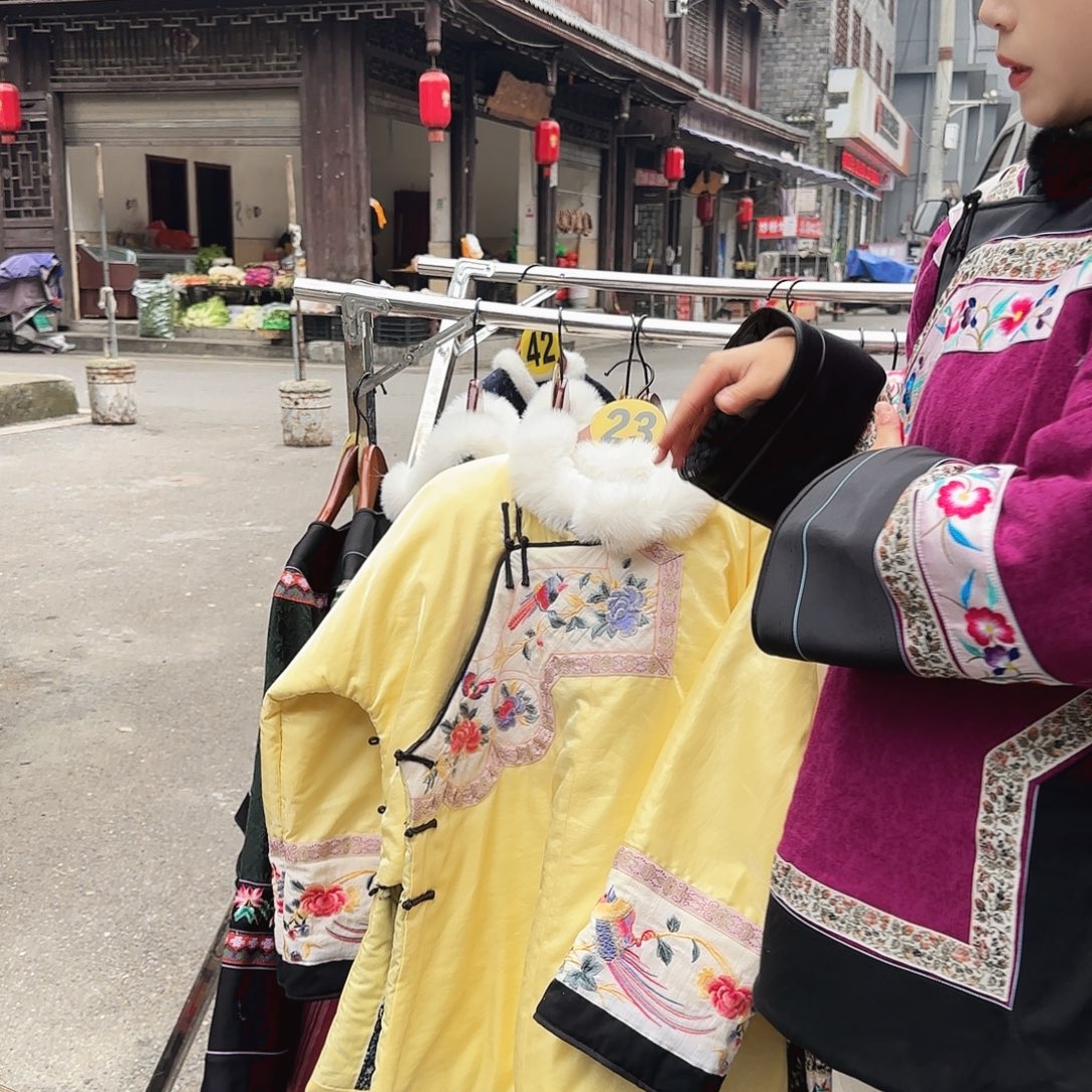 西***李湘西加厚棉服165 110斤喜欢短款