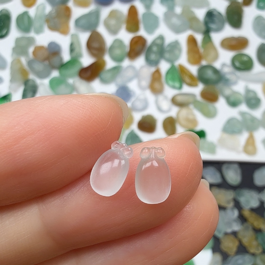 定制翡翠未镶嵌小瓜