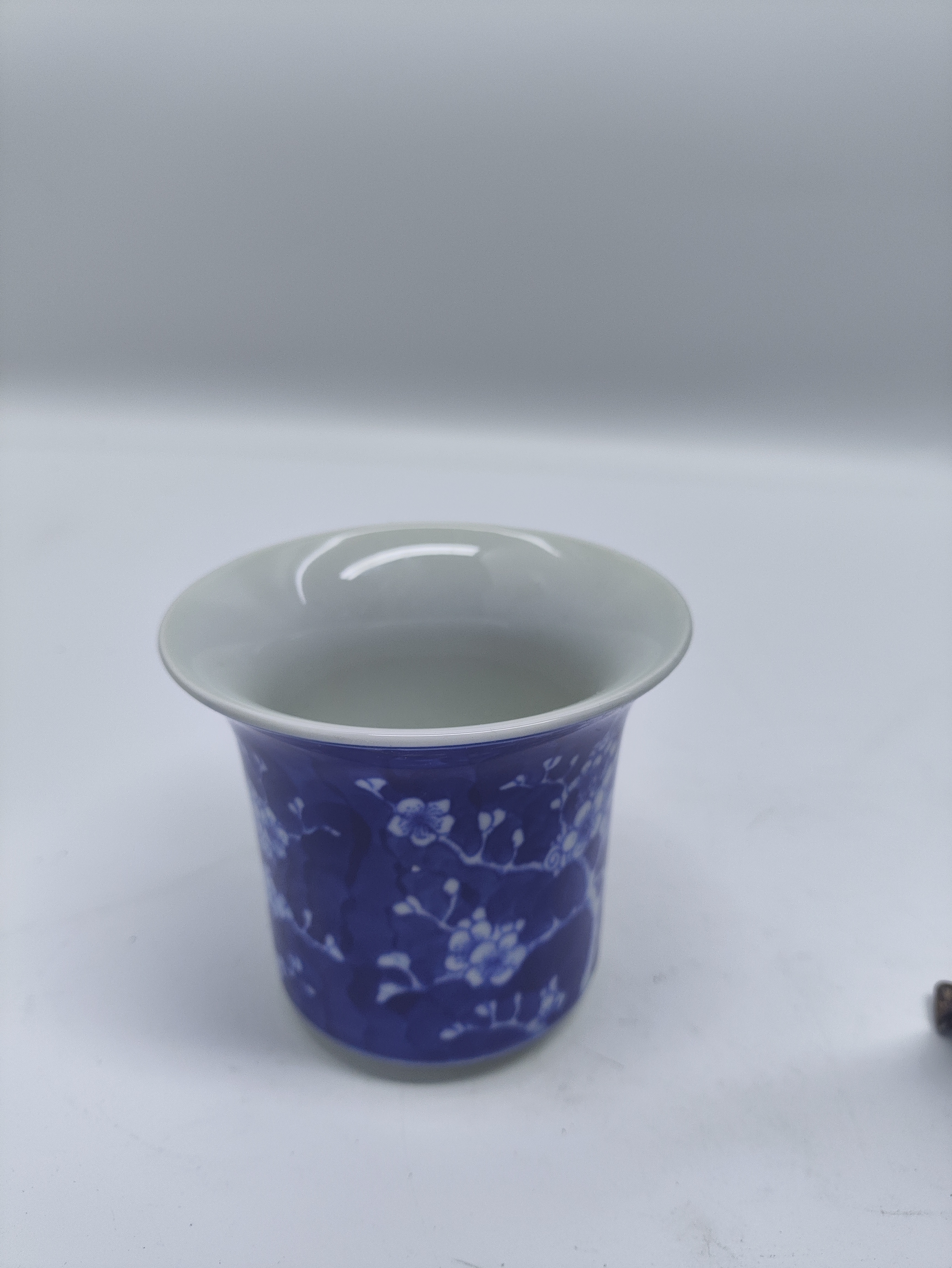 冰梅花盆青三代海捞瓷