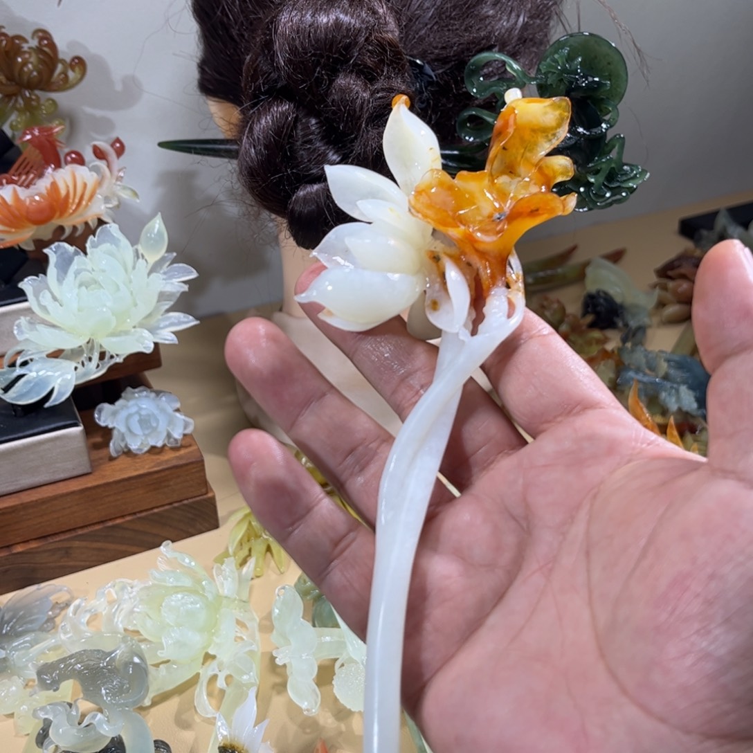 星****蛇纹石玉未镶嵌发簪