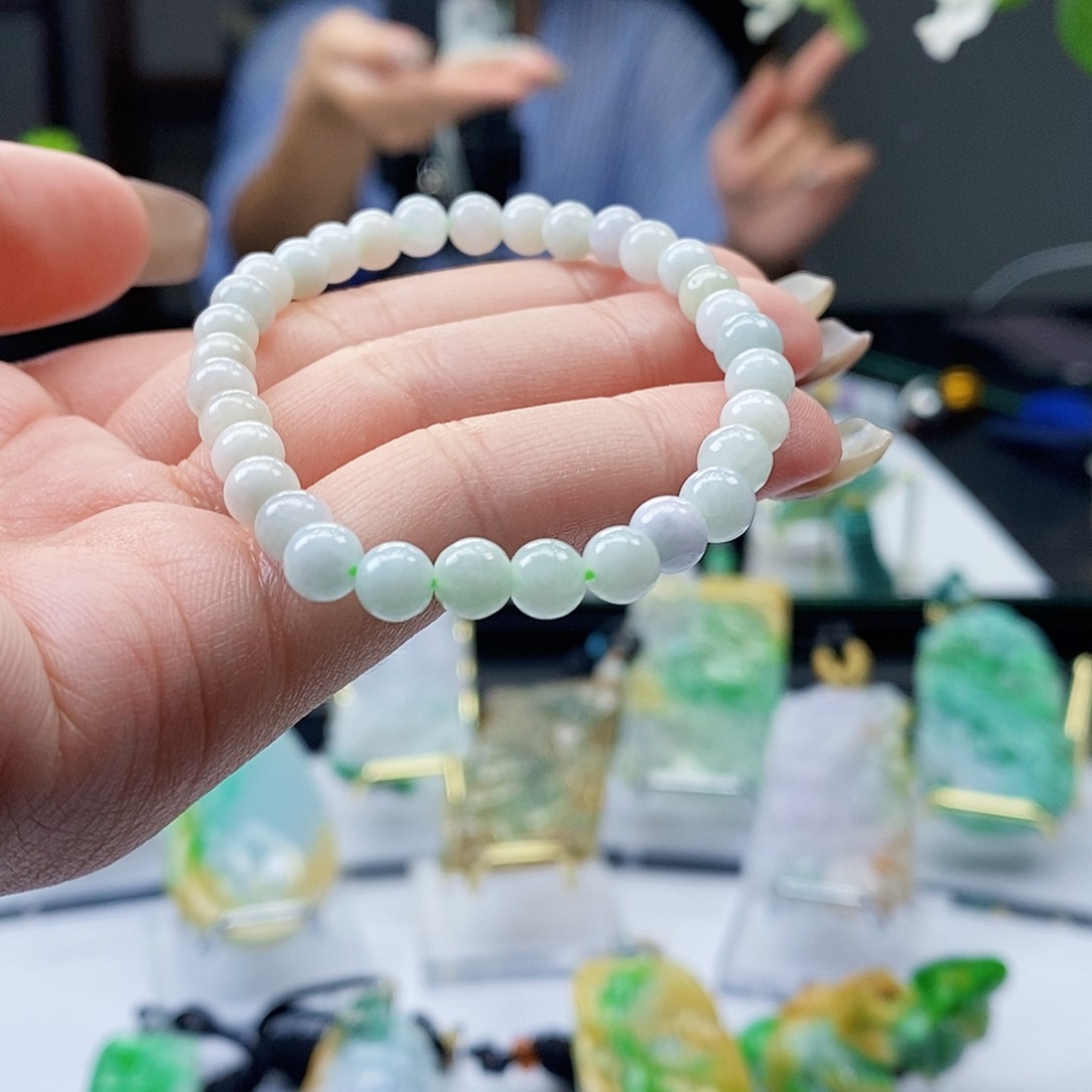 颈饰未镶嵌翡翠翡翠A货