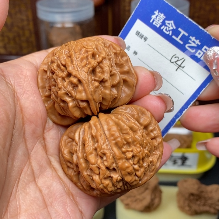 文玩核桃吊坠46四座楼