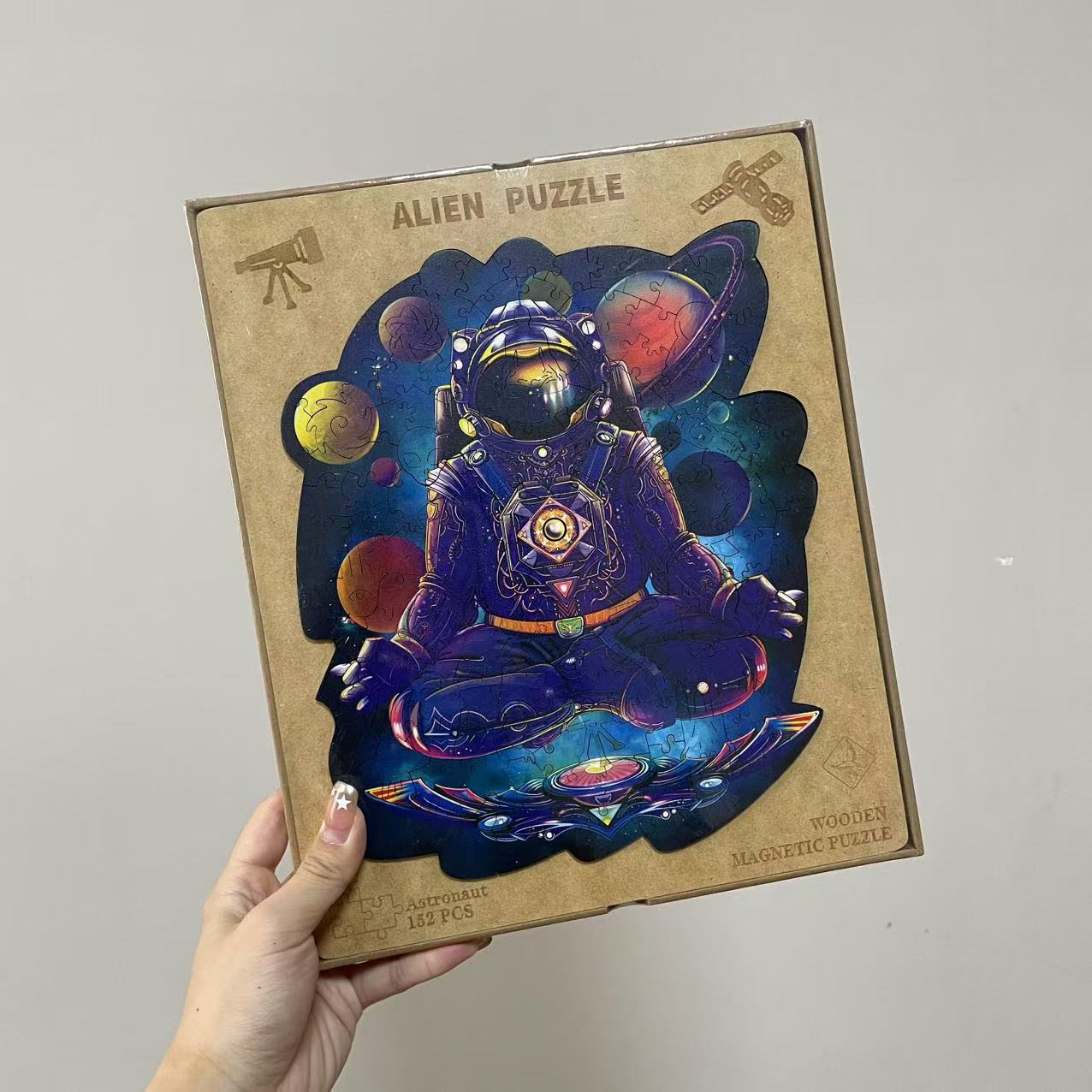 激光雕刻实木拼图玩具