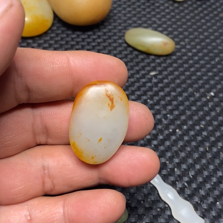 和田玉（白玉）珠宝奇石未镶嵌