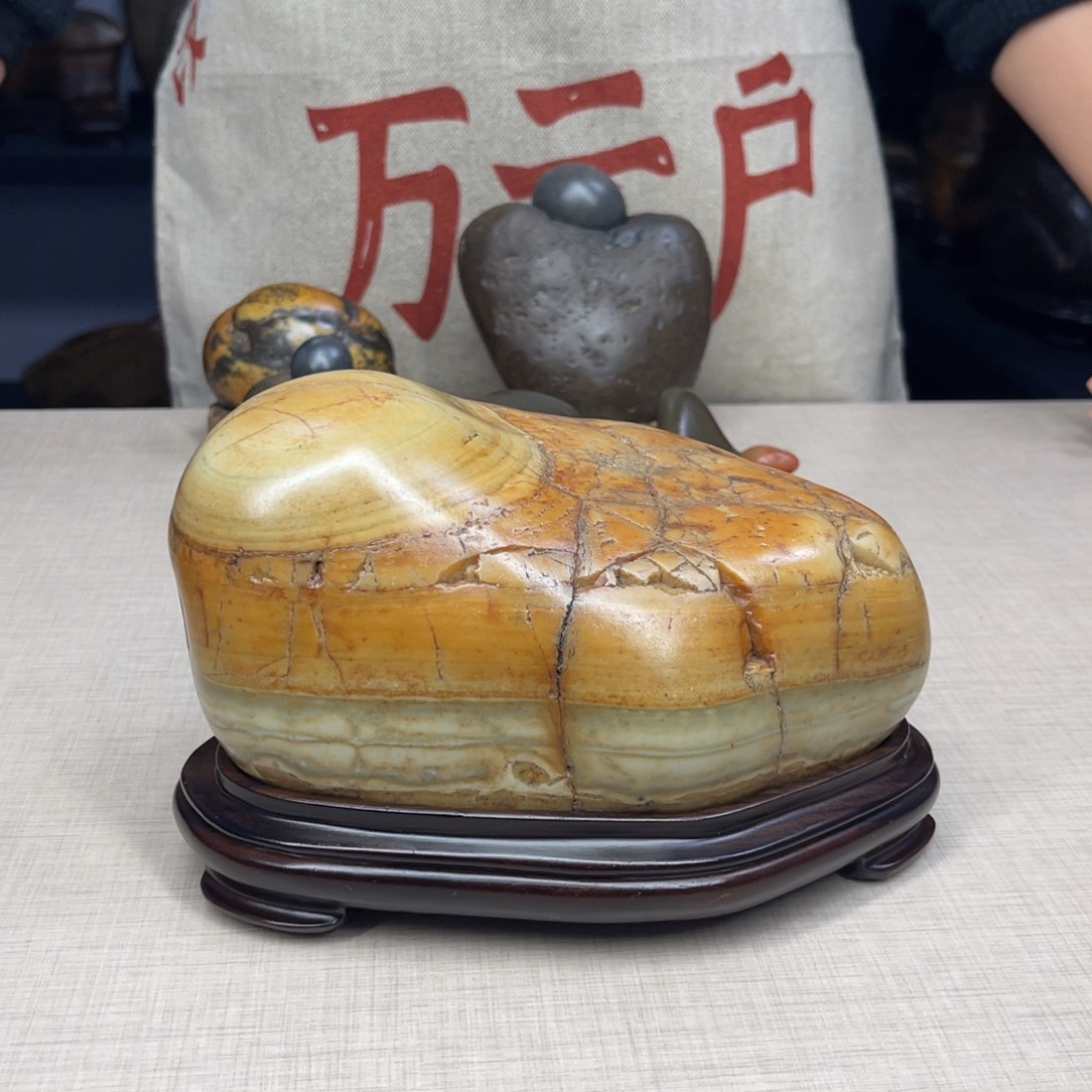 石材广西大化彩玉石配底座