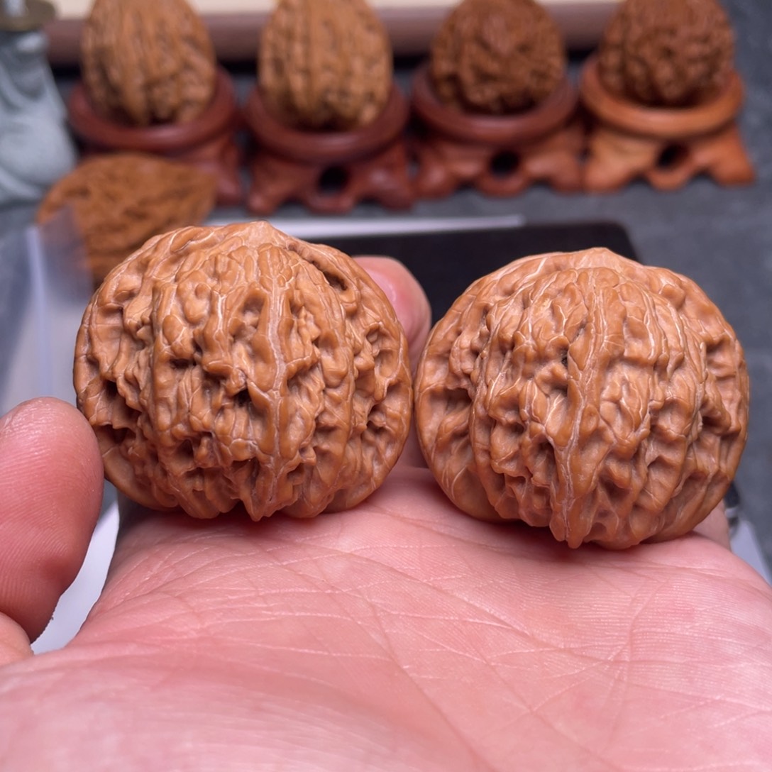 文玩核桃吊坠大**…41全品磨盘