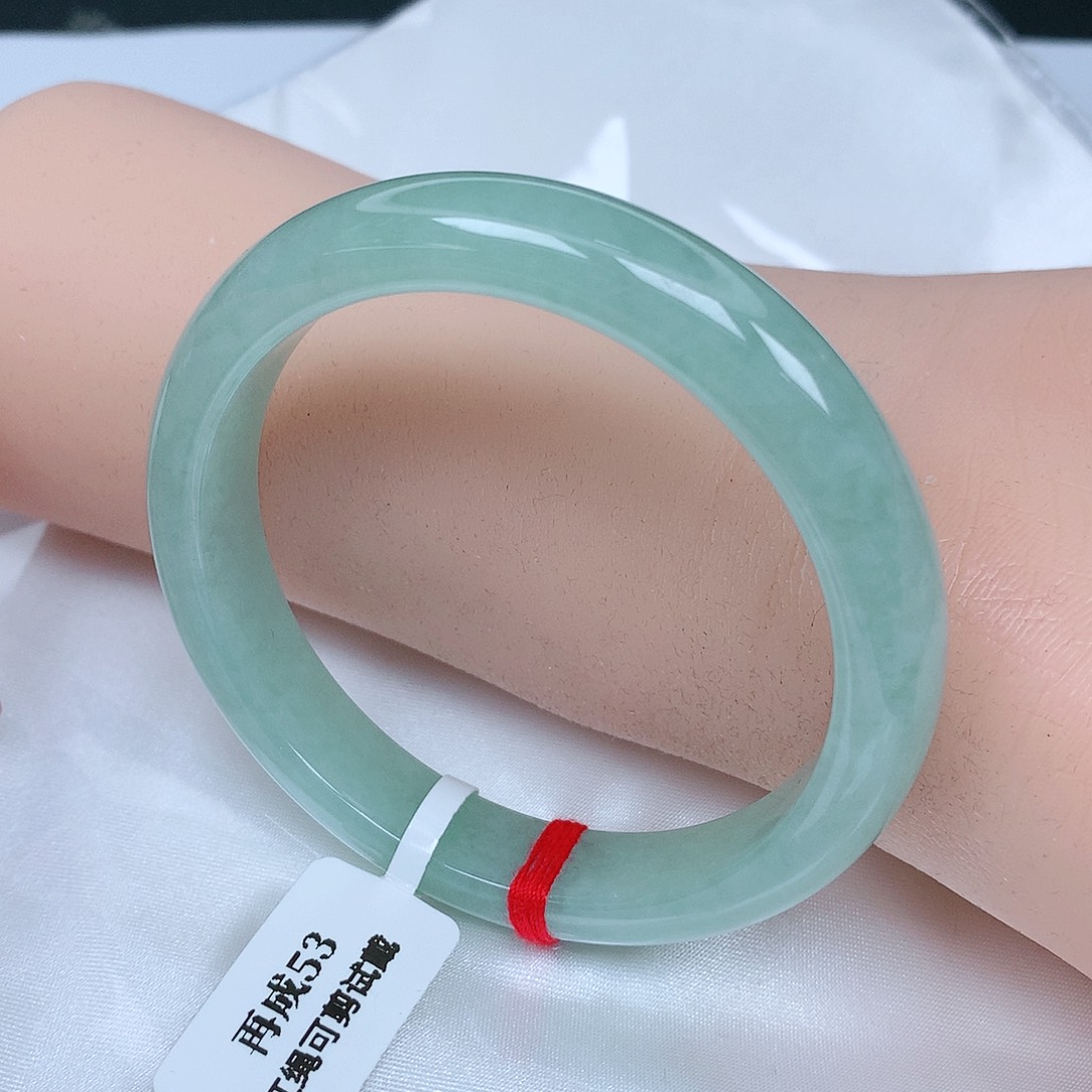 【闪购商品】翡翠未镶嵌手镯，53
