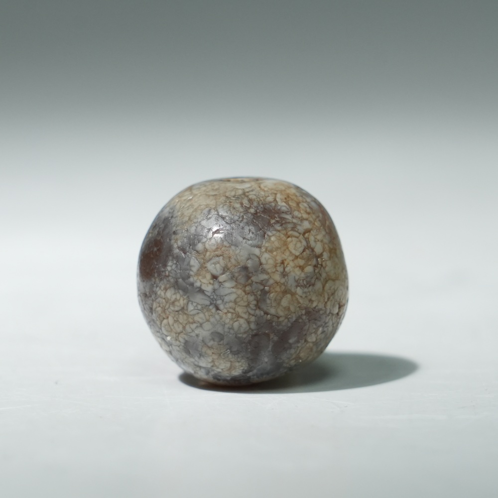 lot12201 清代 灰皮糖球