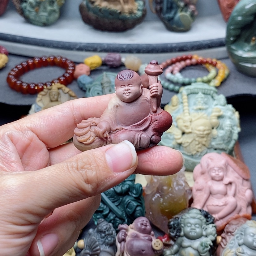 【闪购商品】定制石英质玉吊坠未镶嵌