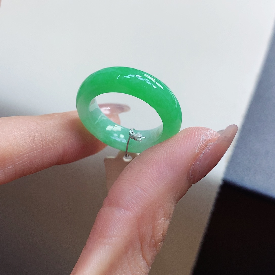 翡翠未镶嵌戒指14号