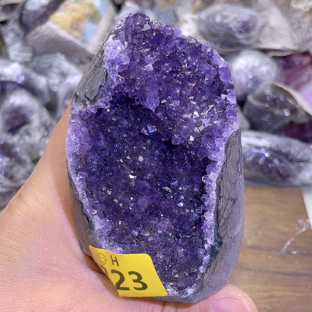 紫晶大型摆件（非配饰）未镶嵌