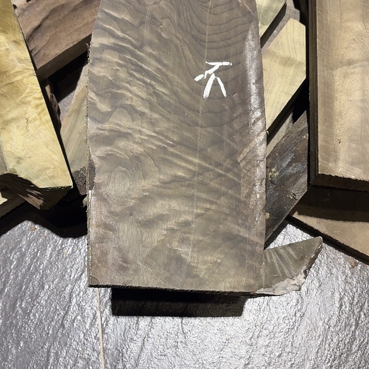 不***急四川小叶金丝楠原材料