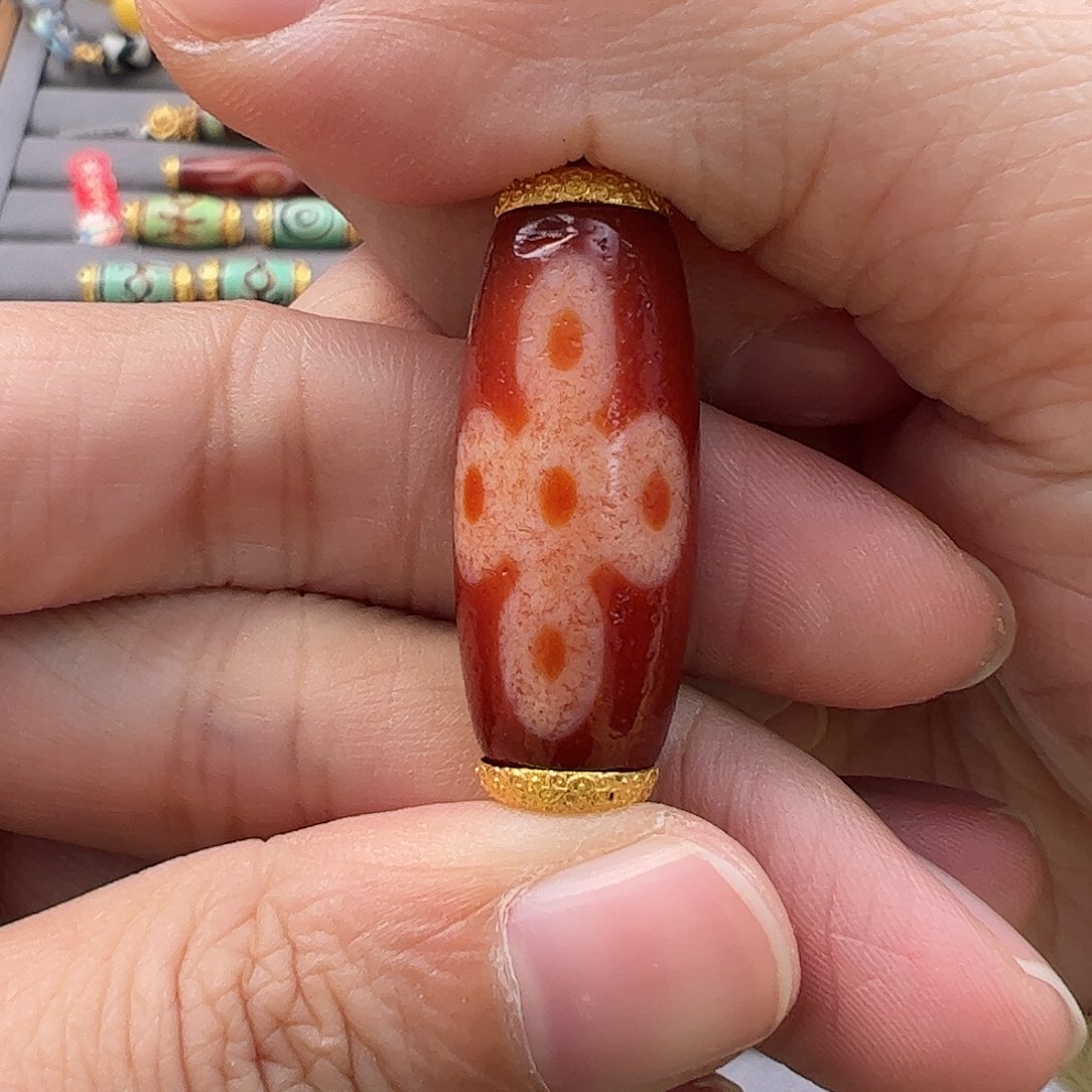 【闪购商品】玛瑙/玉髓颈饰18K金镶嵌一个