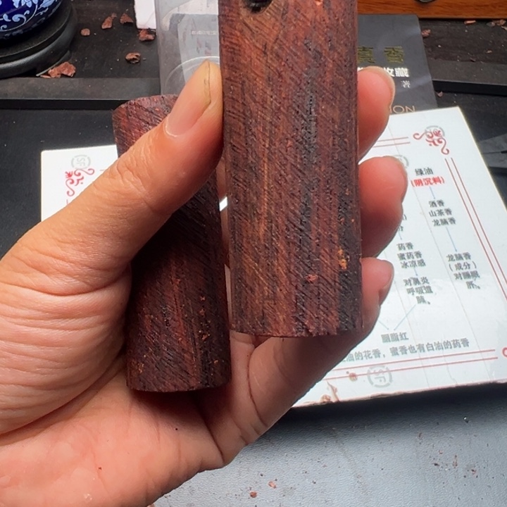 藤类降真香缅甸东枝红油手把件发其一28.8