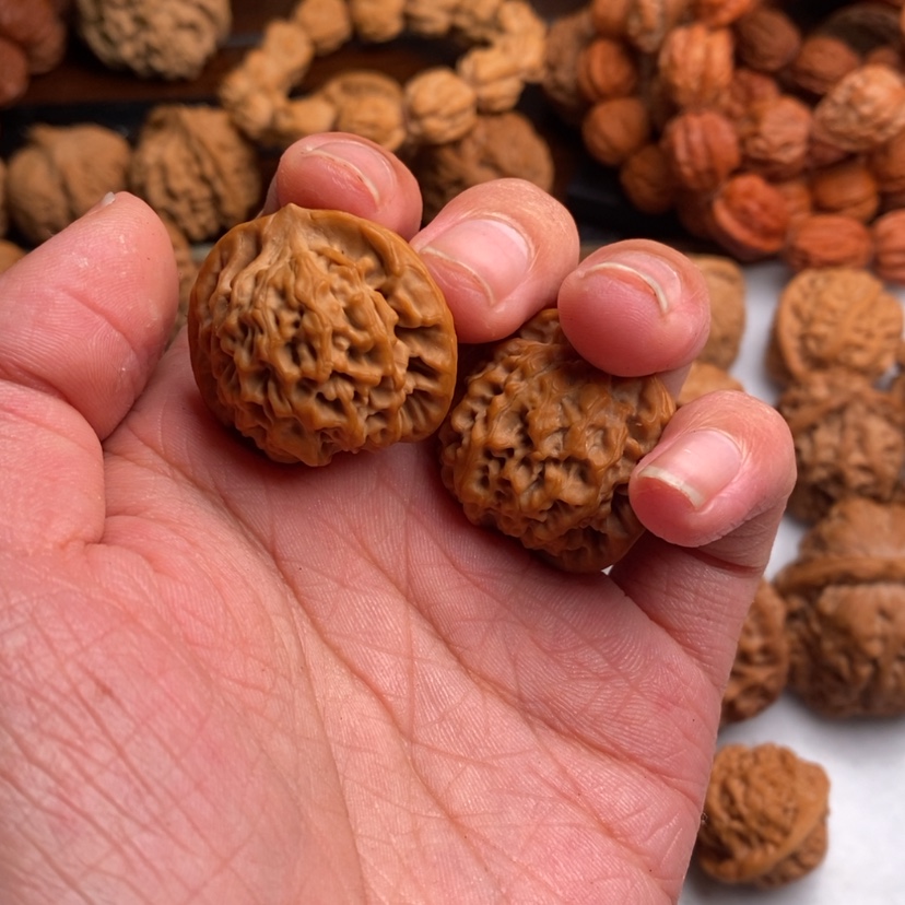 【闪购商品】文玩核桃吊坠不*翁秦闷